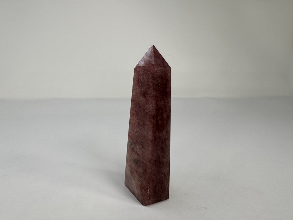 Strawberry Quartz Tower - Medium
