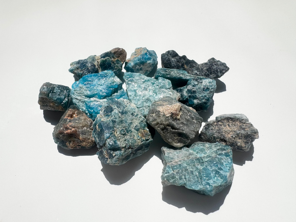 Blue Apatite (md) - Raw