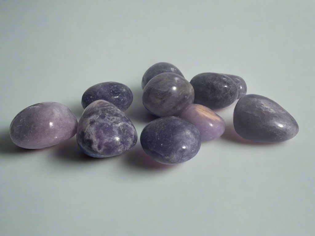 Lepidolite (md) Tumble