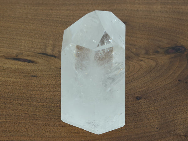 Clear Quartz Tower (e)